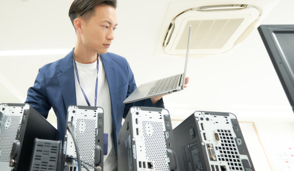 キッティングサービス